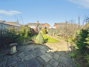 Photo 8- click for photo gallery